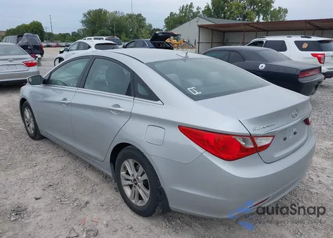 2013 Hyundai Sonata Gls z USA, uszkodzony, nr VIN 5NPEB4AC8DH541337